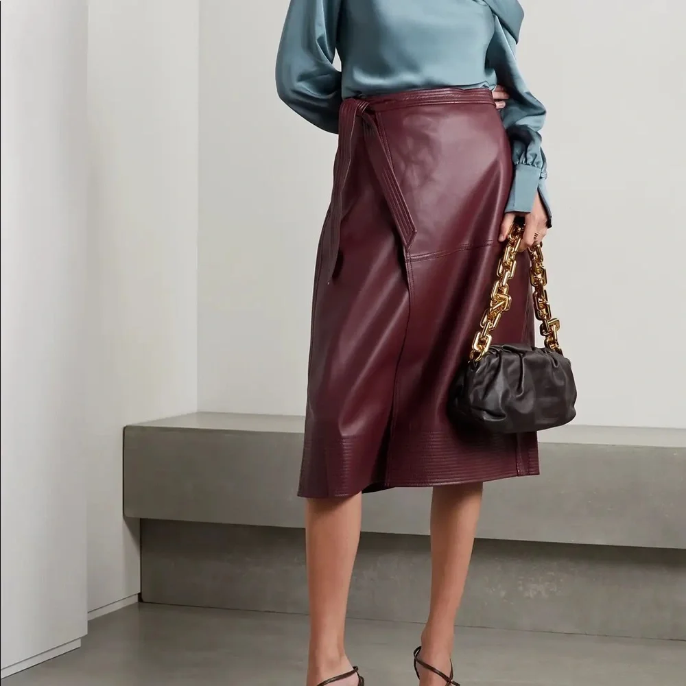 Alice one-shoulder draped satin blouse - Picture 3 of 10